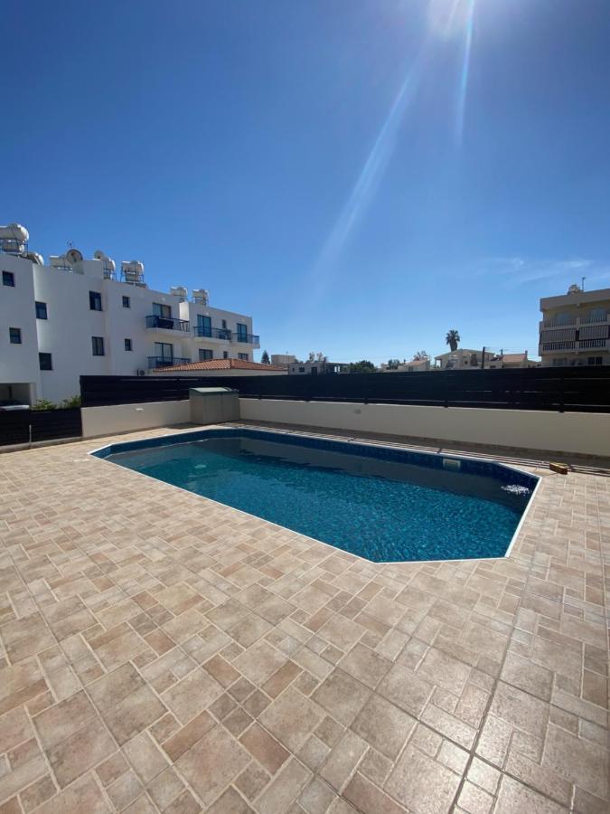 Cosy Apartment In Kato Paphos With Pool Access Exteriér fotografie